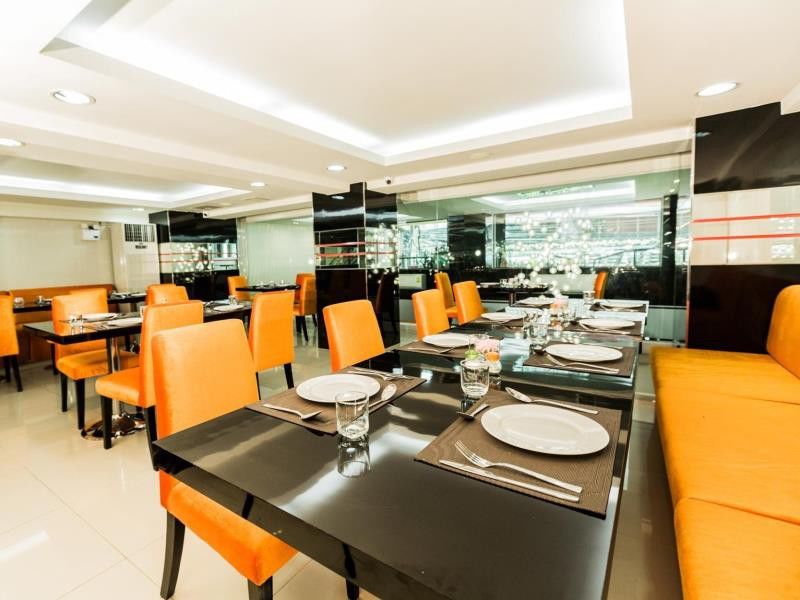 Le Touche Hotel Bangkok Esterno foto